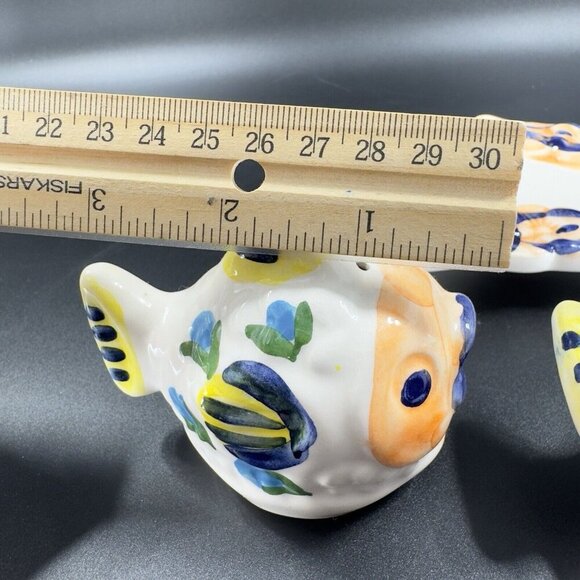 Hand Made Italian Pottery Set Tray Shakers And Fish With Open Mouth Figure VTG - Picture 10 of 16